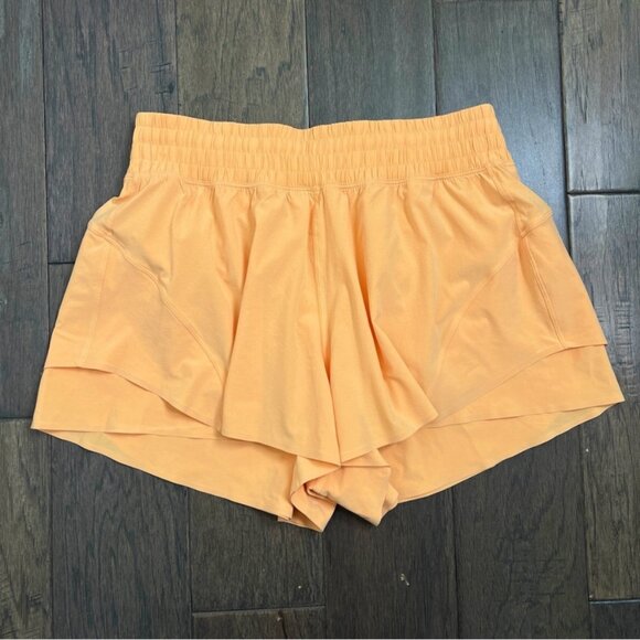 Lululemon Shake It Out High-Rise Running Short 2.5" Rock Melon - Picture 2 of 7